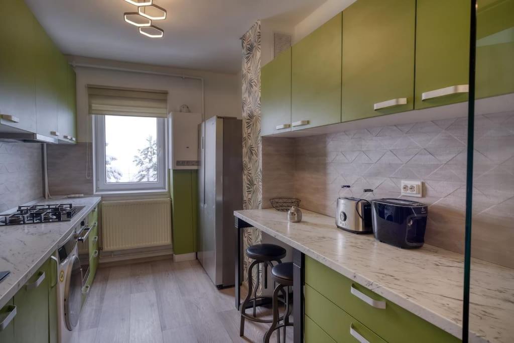 Central Luxury Apartment With City View Brasov Luaran gambar