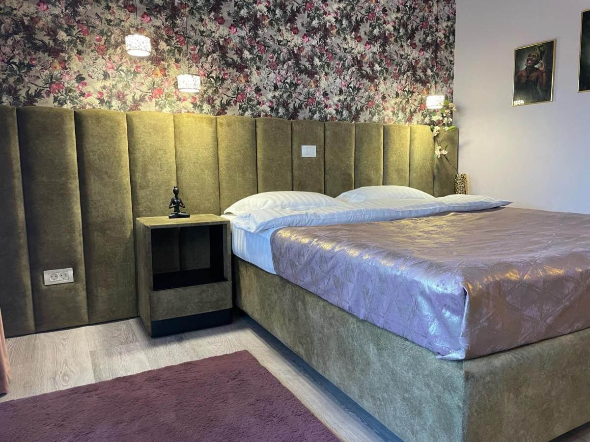 Central Luxury Apartment With City View Brasov Luaran gambar